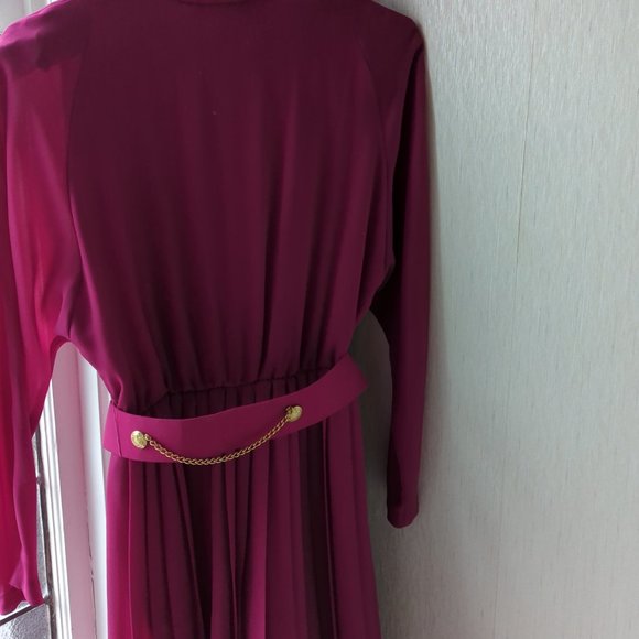 Long sleeved one piece jumpsuit - Picture 3 of 4